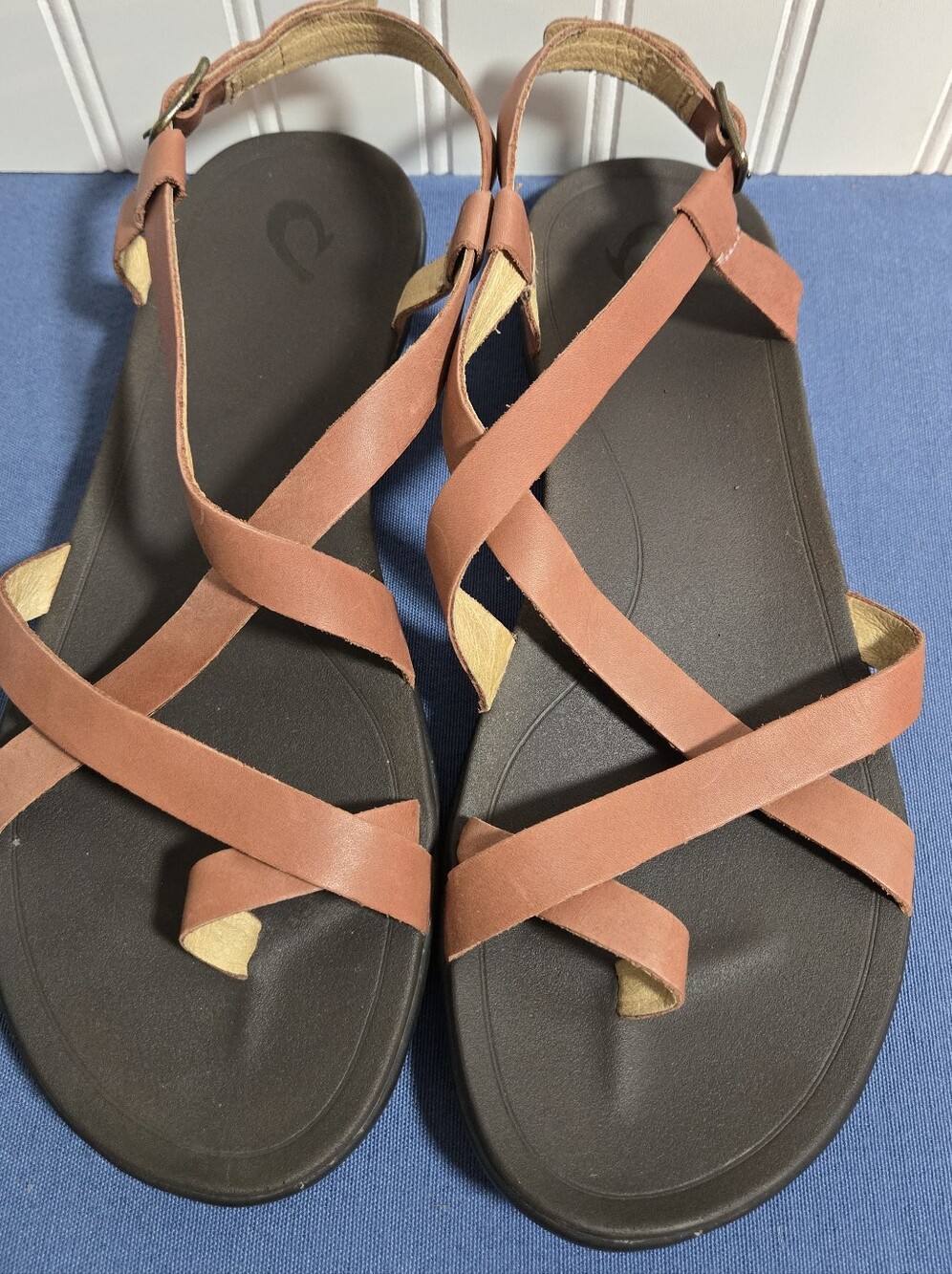 Women's OluKai Upena Leather Sandals